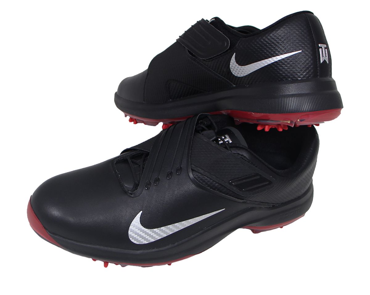 tiger woods 17 golf shoes